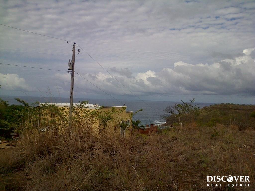 Paradise Bay Easy Access Corner Lot