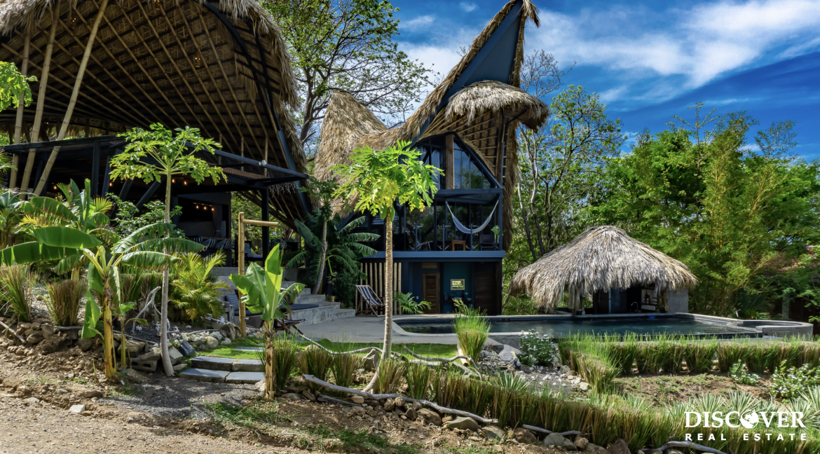 Unique & Stylish Jungle Hideaway in Costa Dulce | Sleeps 18 Captura-de-Pantalla-2022-06-07-a-las-12.01.05-1170×648