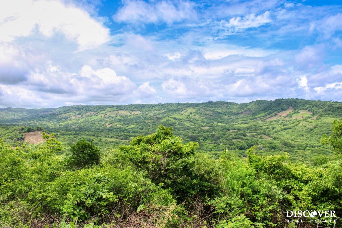 A Naturally Stunning Ecological Homesite, Lot 32, Las Fincas! A Naturally Stunning