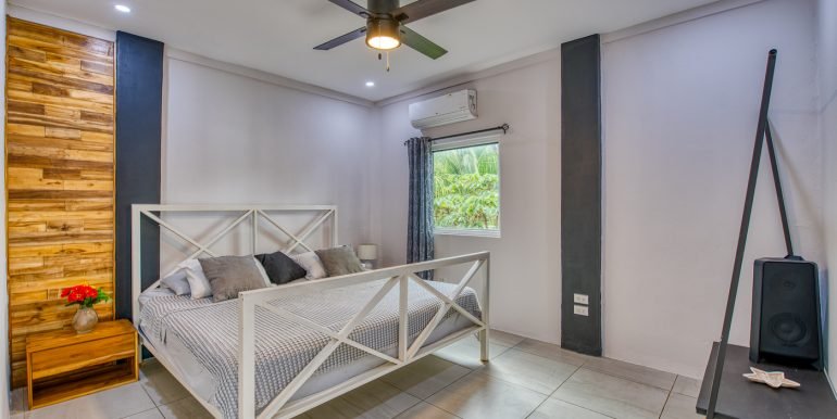 Beachfront Penthouse Apartment - San Juan del Sur - Invest Nicaragua - Real Estate - 16