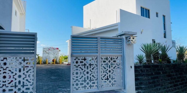 e17e5910-6b30-465a-a374-71d9ceda95c8