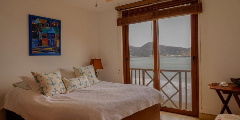 Condo-601C-15-scaled