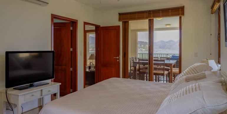 Condo-601C-19-scaled