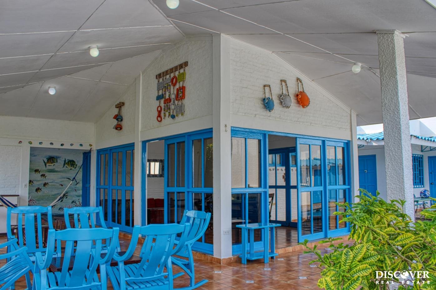 Casa Veranera, Beach House, Steps to Surf, Superior Location! Casa Veranera