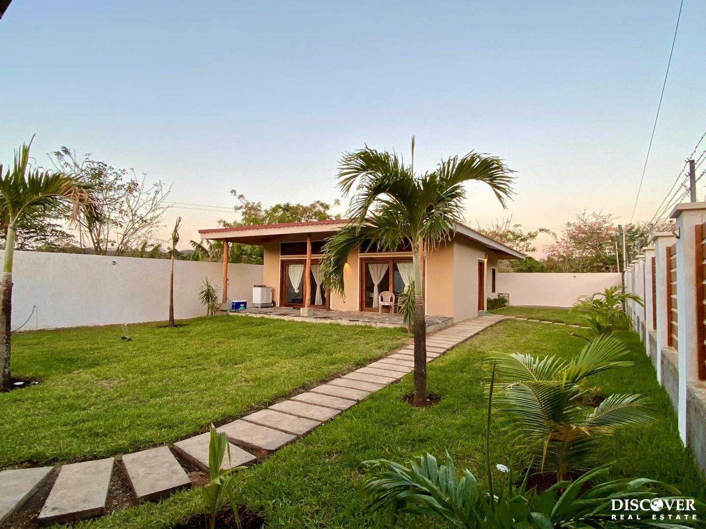 Modern Two Bedrooms Home in Las Delicias, San Juan del Sur! Modern Two Bedrooms Home