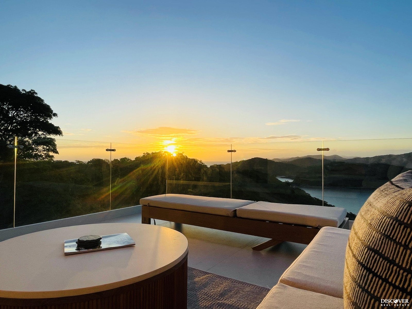 FAQ - Discover Real Estate LM16