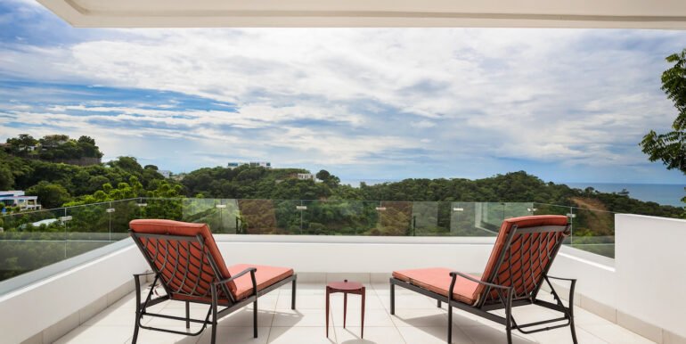 Luxury Home Villa_Artista_Master_Bedroom_Balcony_Ocean_View_CC_REV