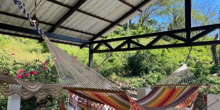 Cinco Bahias SE balcony hammock