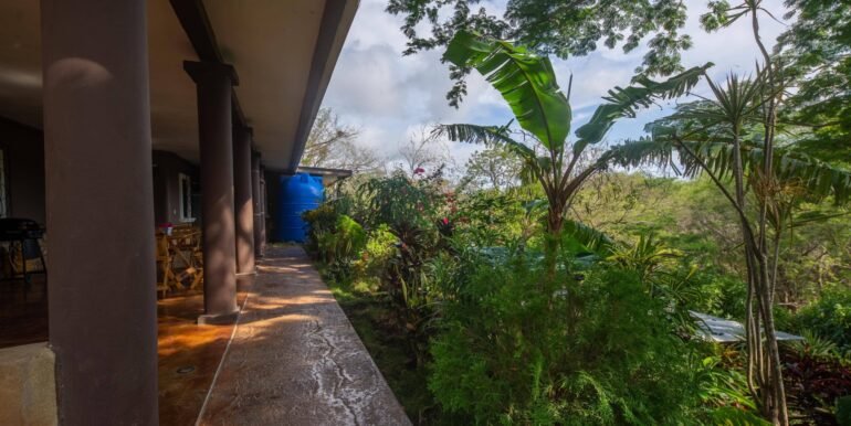 Casa-Angel-watertank-2-Horizonte-Nica-scaled