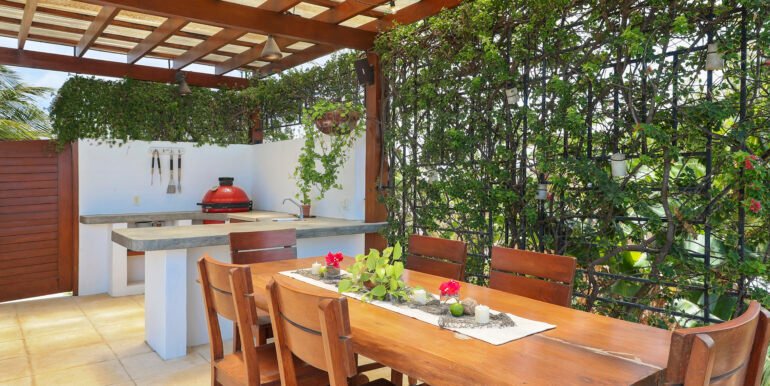Casa_La_Paz_Exterior_Back_BBQ_Outdoor_Dining_Area_Angle_2_CC