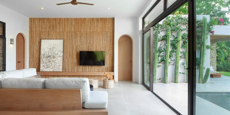 Casa Grillo BSR Carlos Berrios REMAX Coastal Properties -30