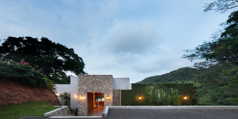 Casa Grillo BSR Carlos Berrios REMAX Coastal Properties -36