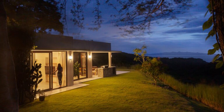 Casa Grillo BSR Carlos Berrios REMAX Coastal Properties -39