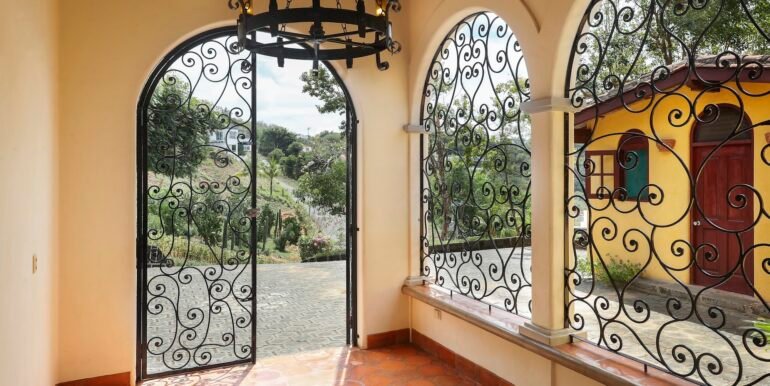 Casa_El_Arbol_de_Limon_Entry_Way_CC