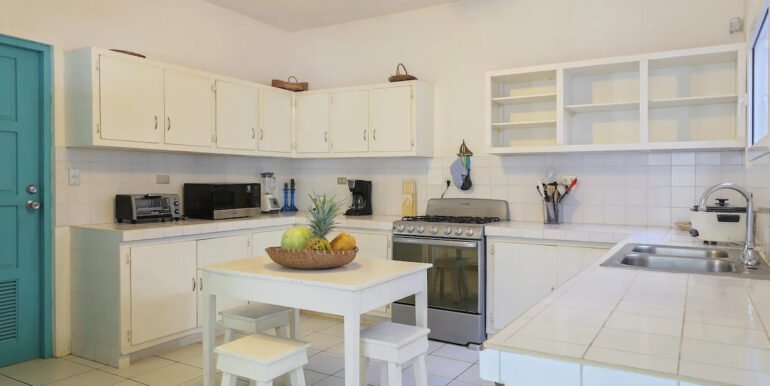 Spacious Sunlit Beachfront Home - San Juan del Sur - Invest Nicaragua -18