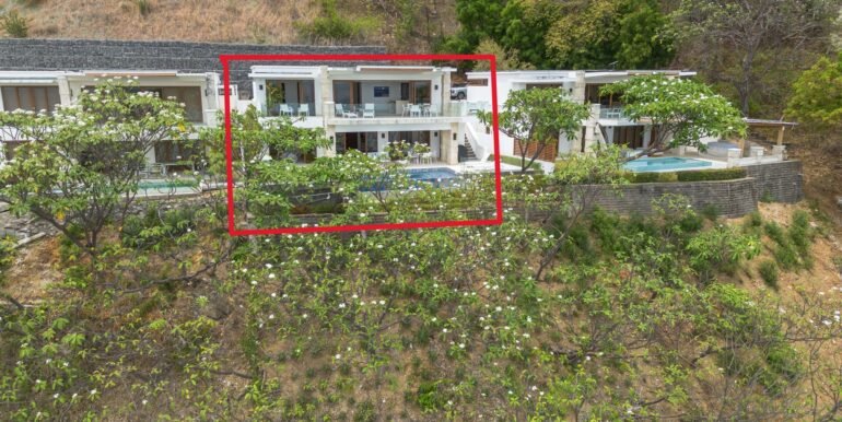 4B718FA9-5E8A-43CC-AC43-52A254084655_22