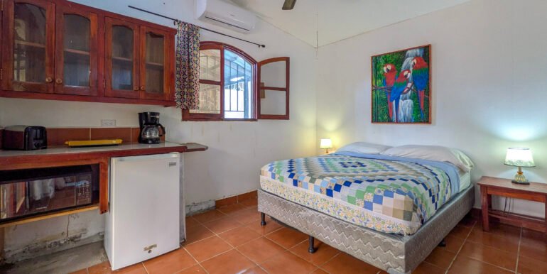 7-PXL_20250514_172252922