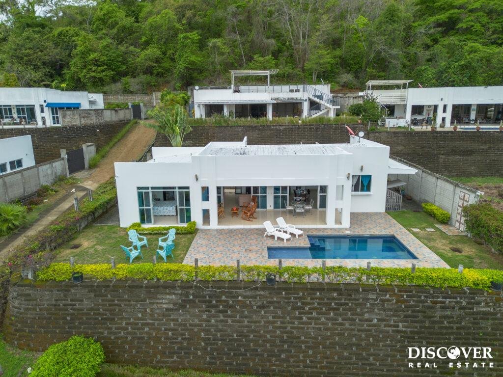Casa Alberto – Turnkey Ocean-View Home in Lomas de Palermo