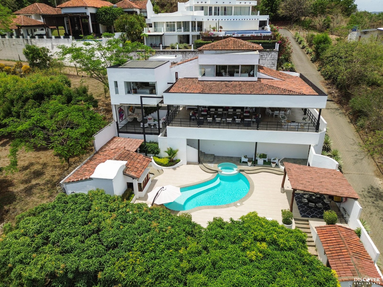 Casa Pitahaya – a Luxurious Coastal Living Oceanview Villa