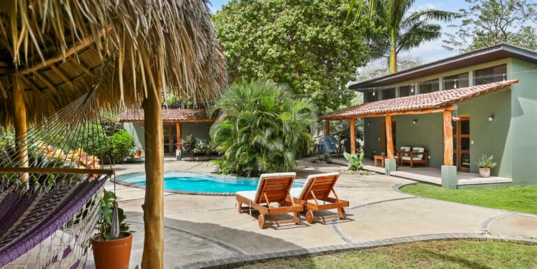 Hidden_Palms_Exterior_Pool_Area_2_CC