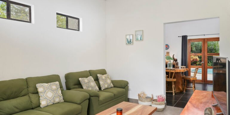 Hidden_Palms_Interior_Living_Area_2_CC