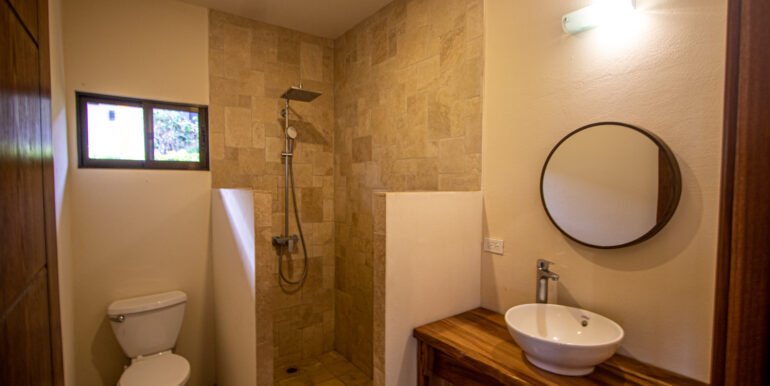 Bungalow -The Agency Nic 27