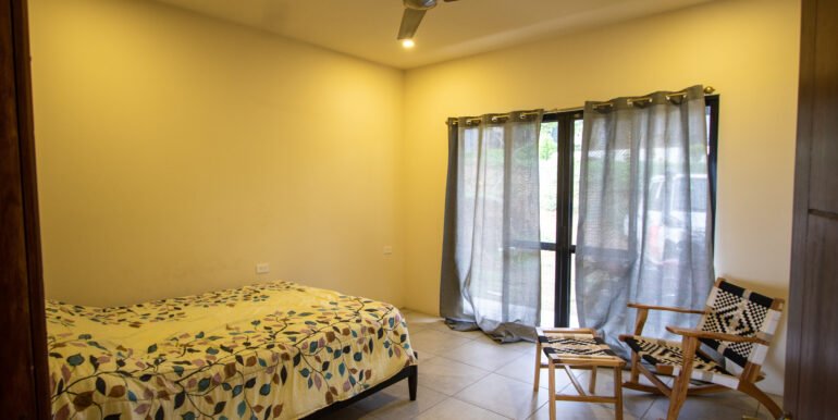 Bungalow -The Agency Nic 32