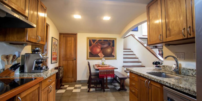 67D051C6-EDA4-40BD-96D1-116B6E5D354D_12