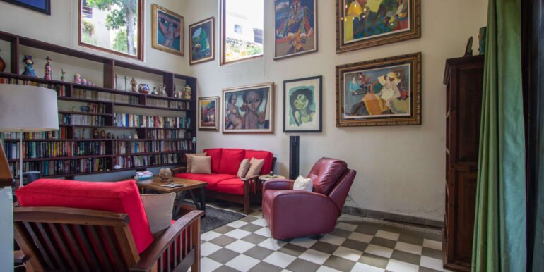 67D051C6-EDA4-40BD-96D1-116B6E5D354D_2