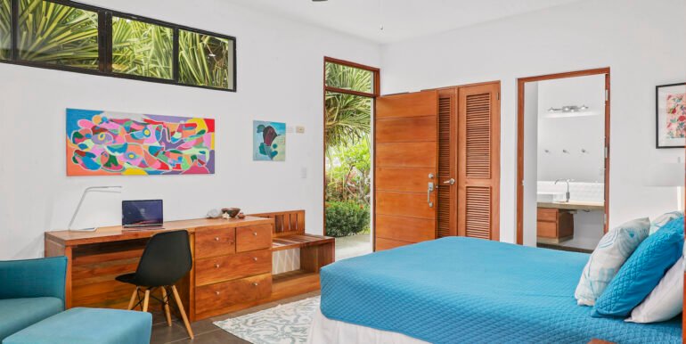 Luxury Oasis in Town_Guest_Bedroom_1_Angle_1_CC
