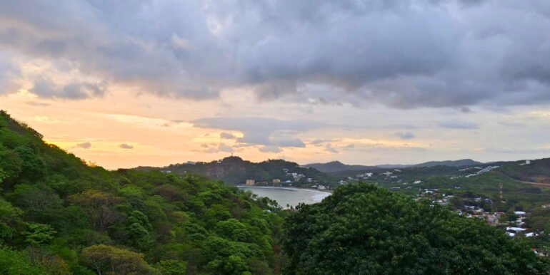 Paradise_Bay_Vizcaya_Home_Horizonte_Nica_20-Editado-scaled