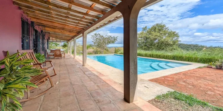 Solar-Home-With-Pool-Casita-Views-05