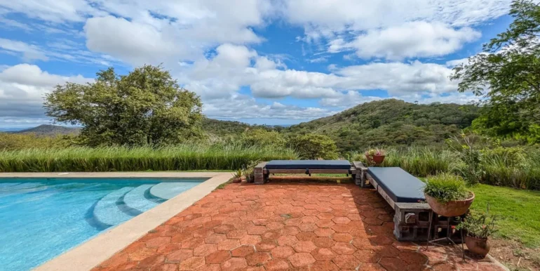 Solar-Home-With-Pool-Casita-Views-07