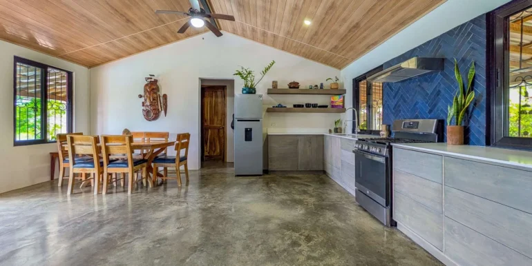 Solar-Home-With-Pool-Casita-Views-24