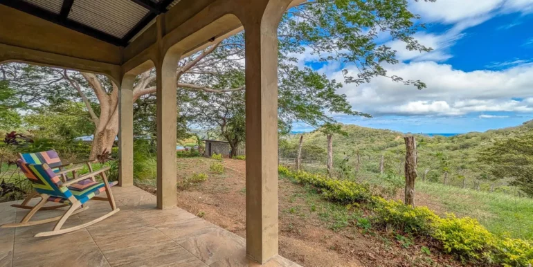 Solar-Home-With-Pool-Casita-Views-31