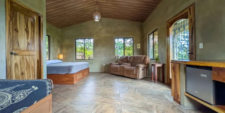 Solar-Home-With-Pool-Casita-Views-35