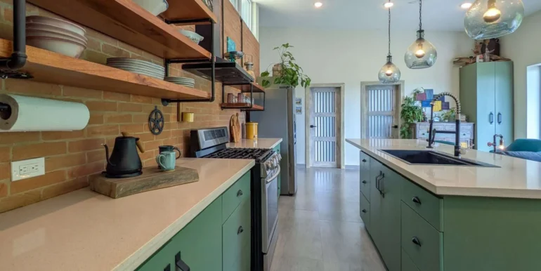 Stylish-Home-San-Juan-del-Sur-with-Pool-and-Ocean-View-03