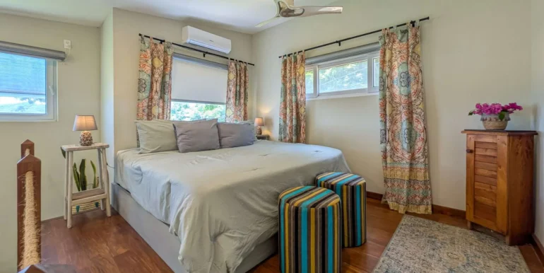 Stylish-Home-San-Juan-del-Sur-with-Pool-and-Ocean-View-15