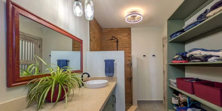 Stylish-Home-San-Juan-del-Sur-with-Pool-and-Ocean-View-17