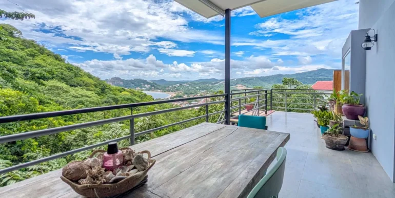 Stylish-Home-San-Juan-del-Sur-with-Pool-and-Ocean-View-21