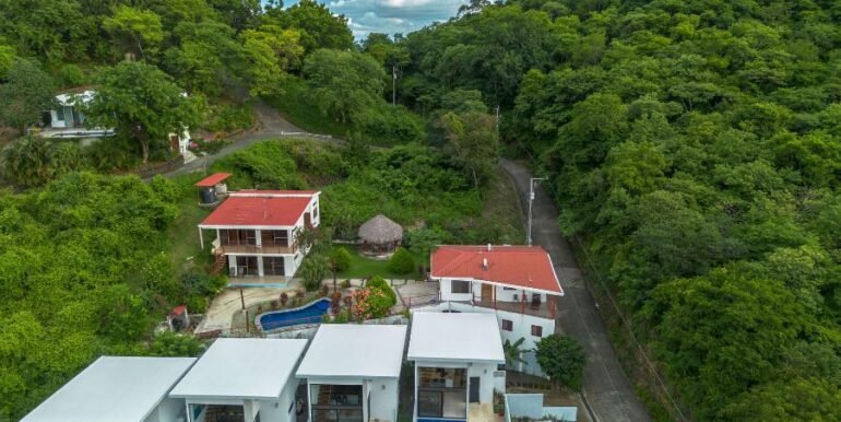 D54E5C36-186F-4ACF-94FB-427911DC5803_7