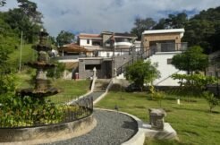 Casa Blanca in El Encanto