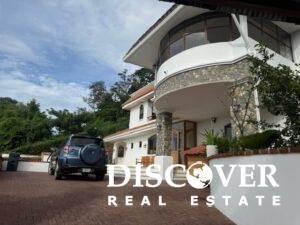 Casa Blanca in El Encanto