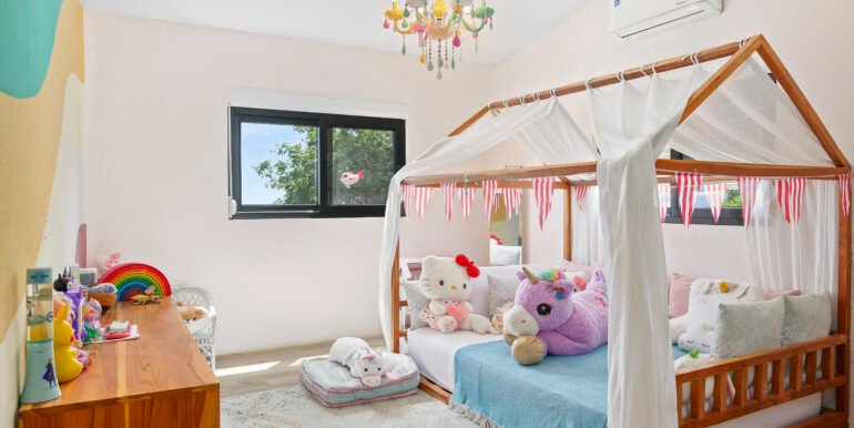 Cassadaga_Kids_Room_2_Angle_1_CC