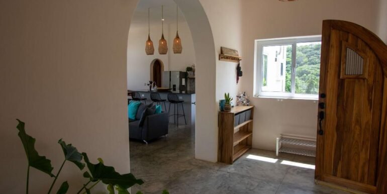 CEE65DFE-2A07-4DA4-B90D-FECD5EC2B5C2_6