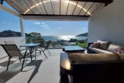 CENTER BAY CONDO #1 (with Garage)