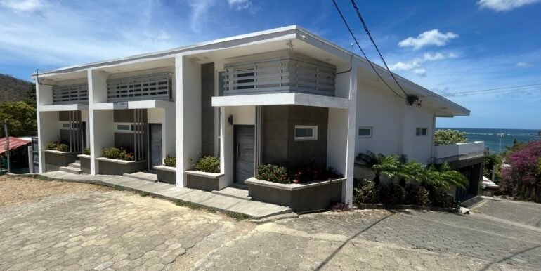 4 Triplex build new look SW