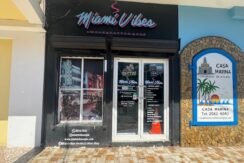 Miami Vibes Smoke & Tattoo Shop