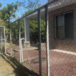 Bargain House in Las Delicious and 2 additional lots