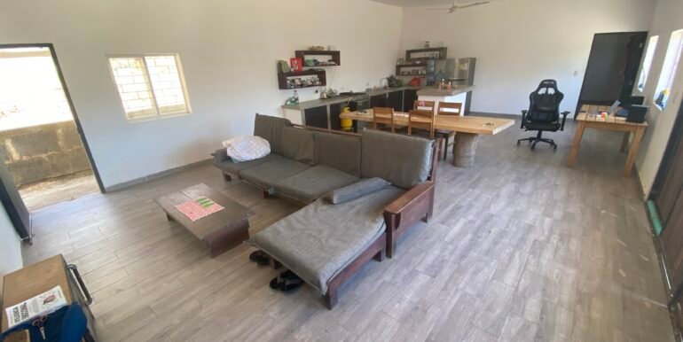 11 Surf Ranch full sala look NW